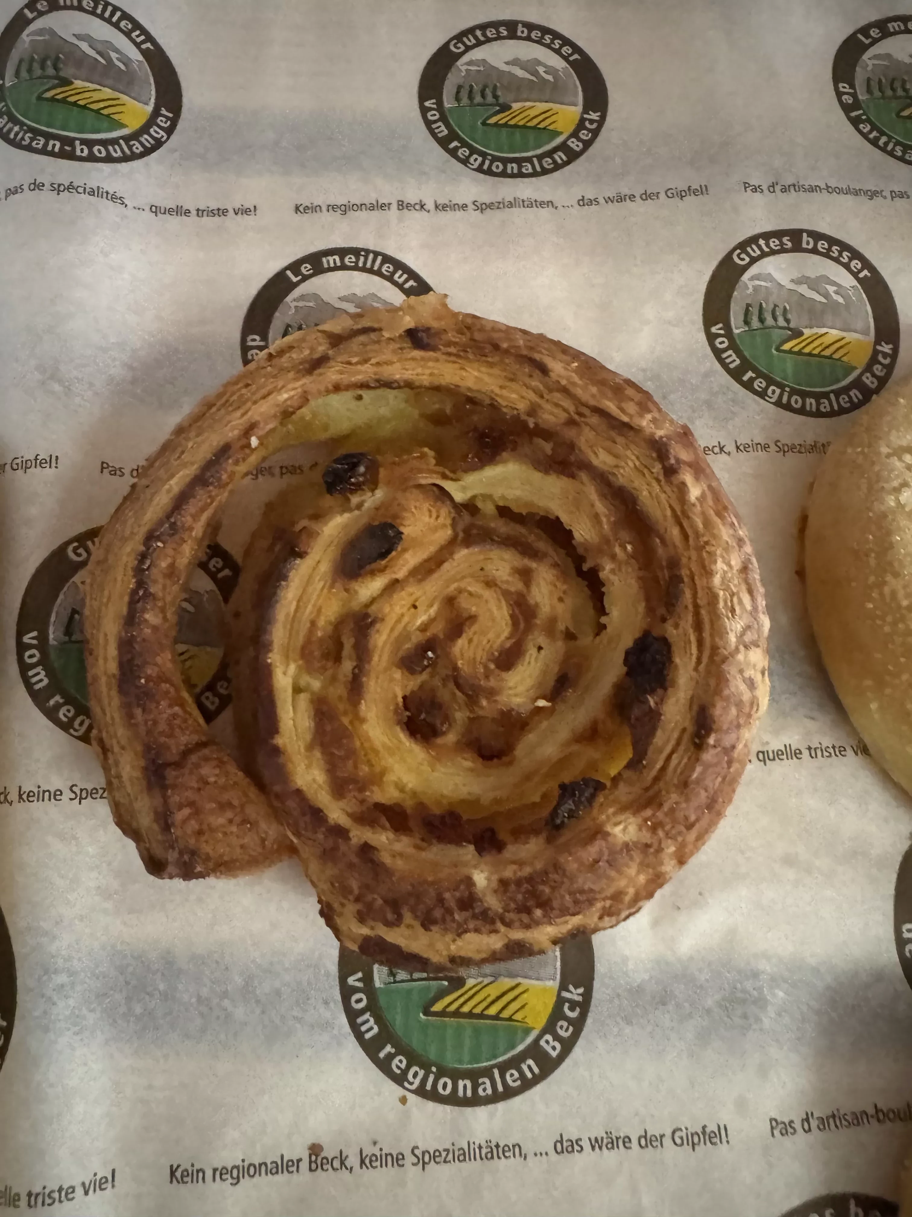 Pain aux raisins escargot