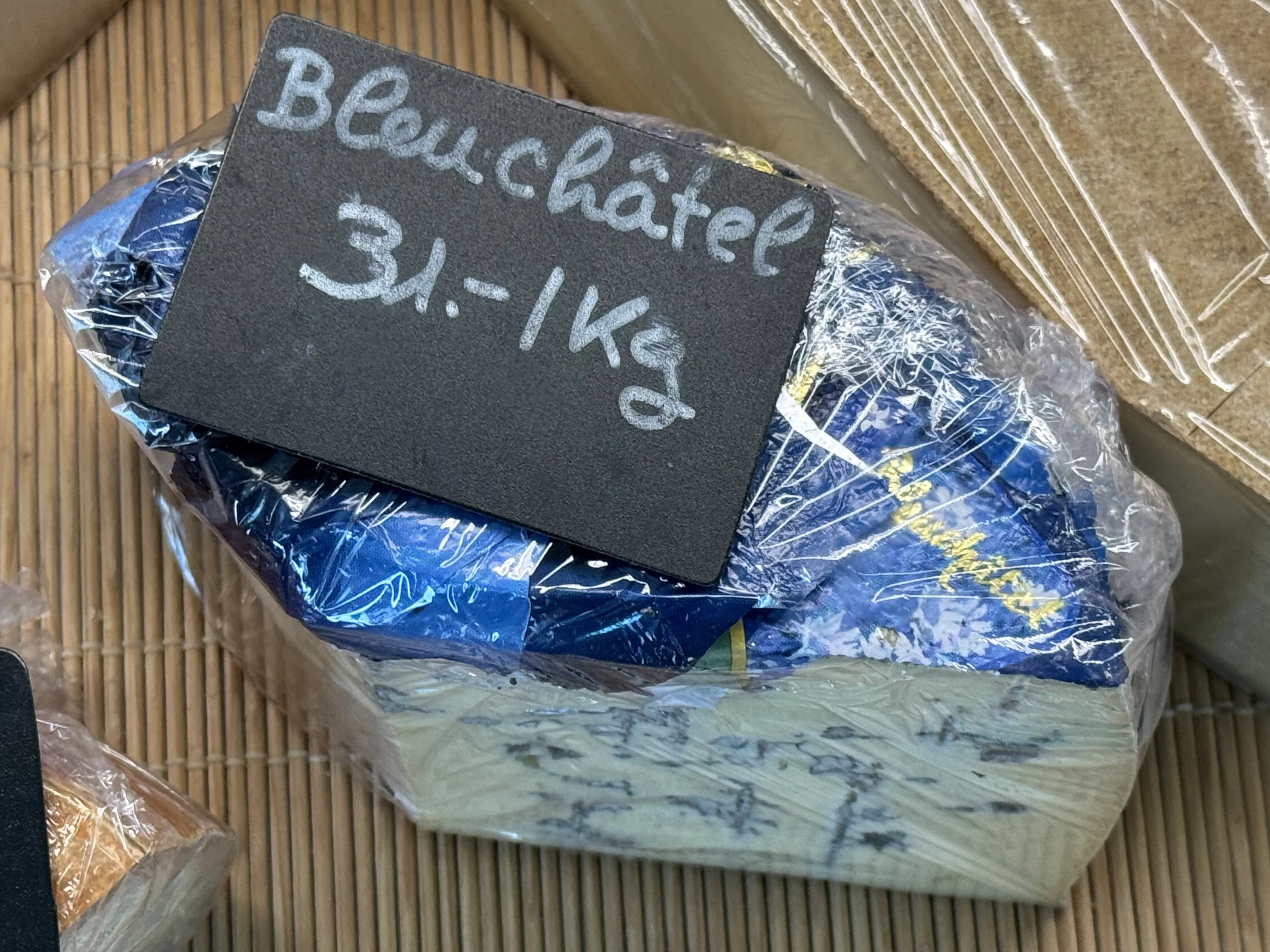 Bleu Châtel